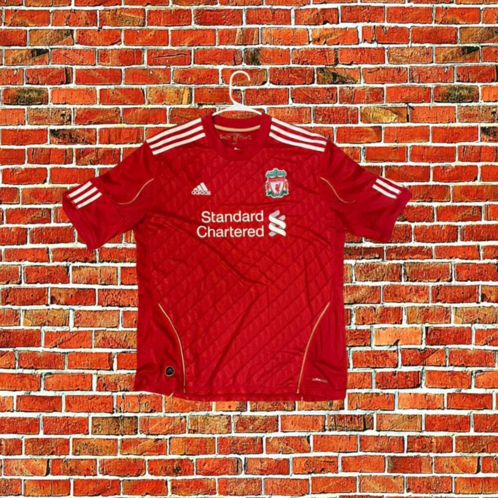 SUAREZ LIVERPOOL 2013 RETRO JERSEY